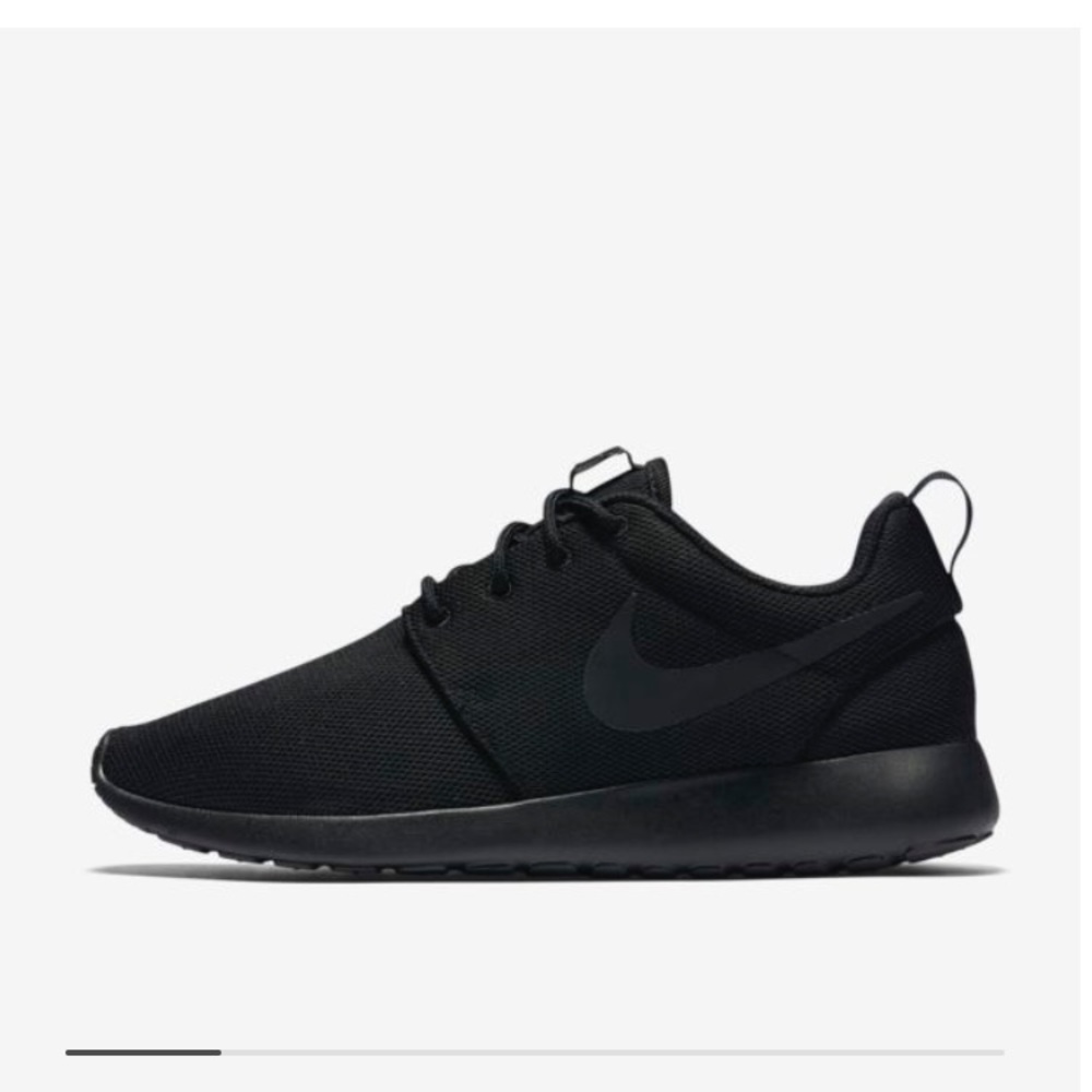 Nike Roshe One Black
